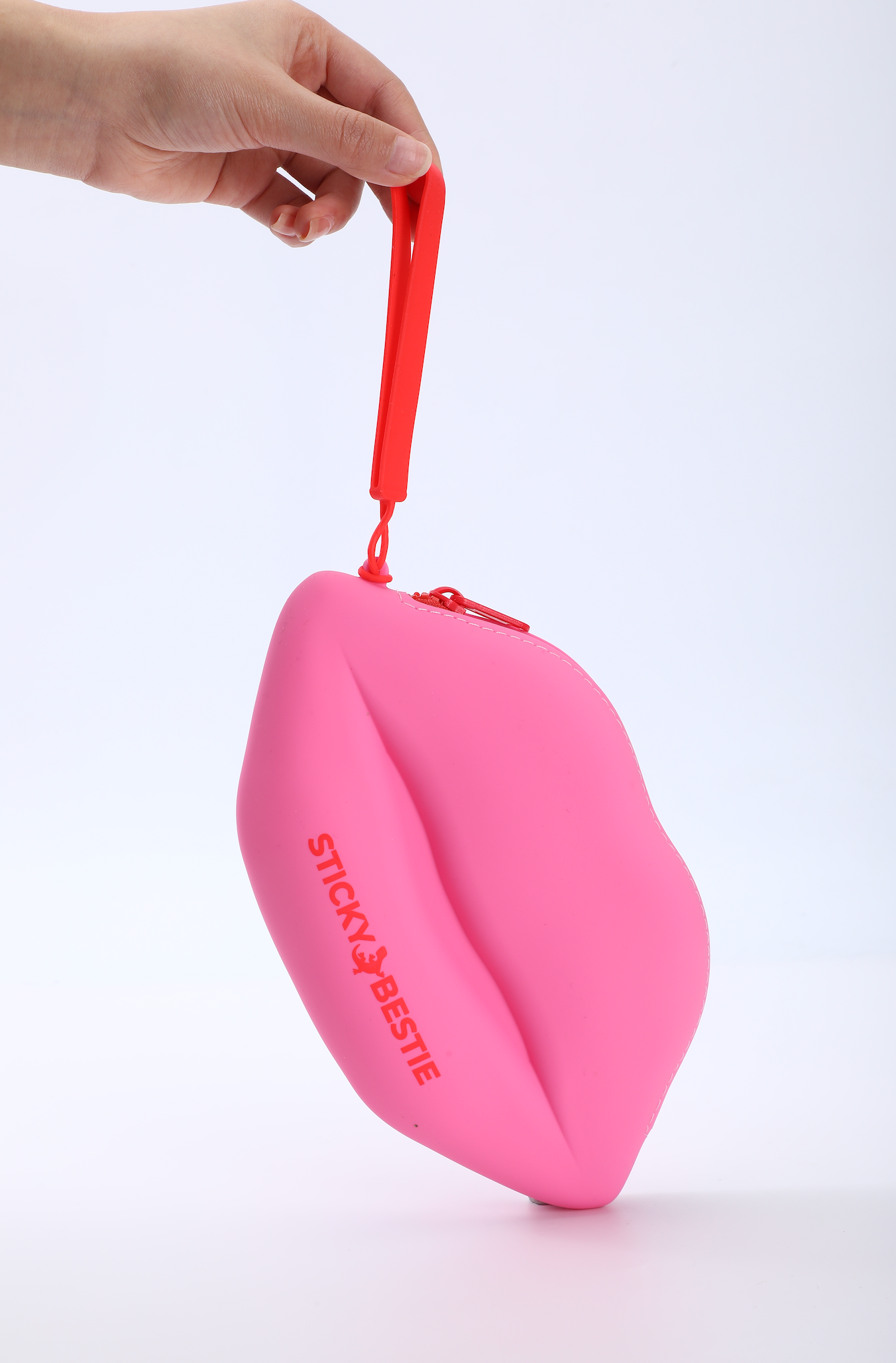 SILICONE LIP POUCH