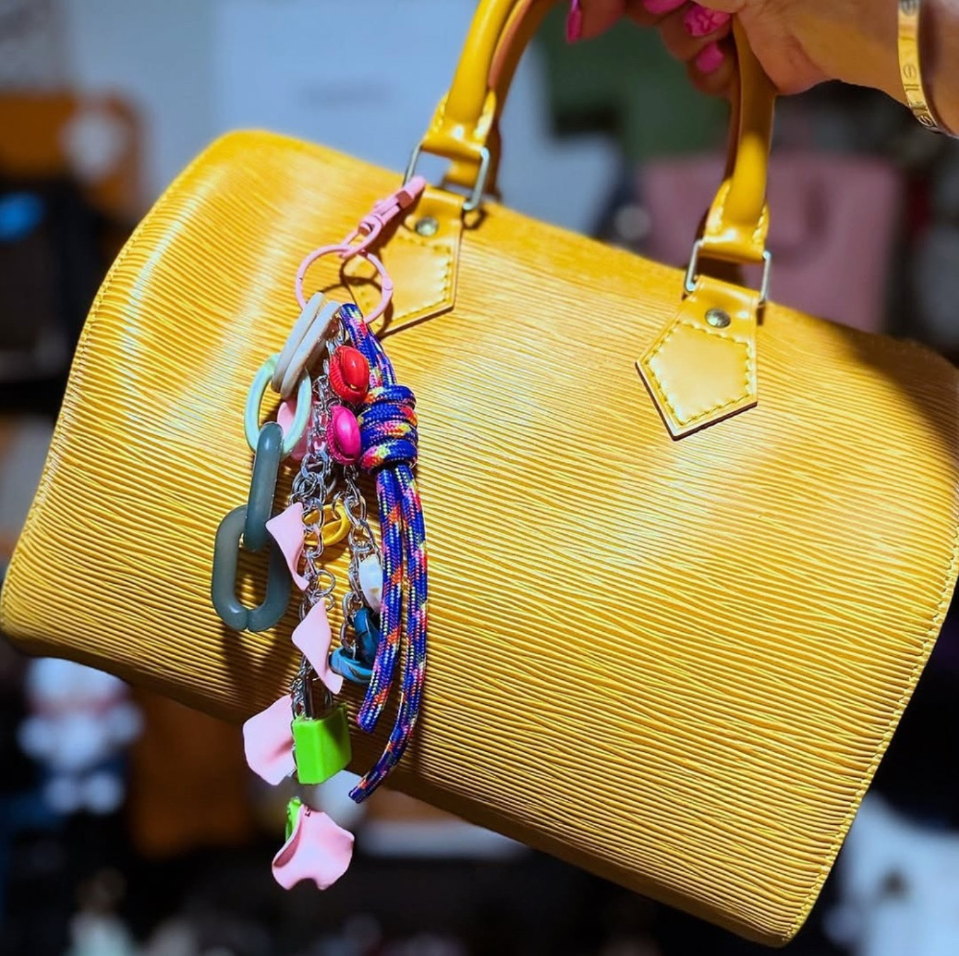 BAG CHARM SET
